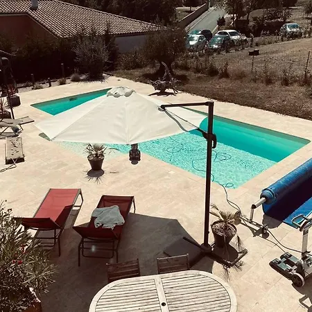 Vila Happiness House « carpe Diem » Labatut (Ariege)